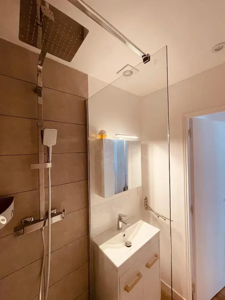 아파트 Appartement Cosy - Saint Louis Paris 10 프랑스