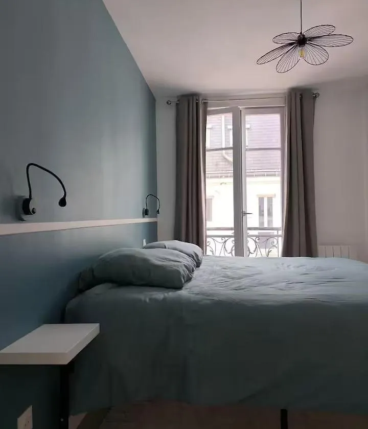 Appartement Cosy - Saint Louis Paris 10 0*,