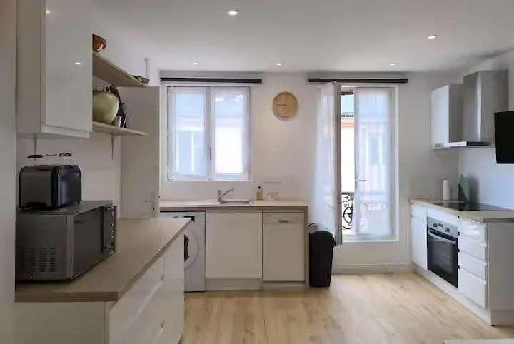 Appartement Cosy - Saint Louis Paris 10 아파트