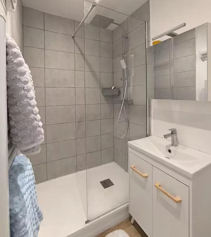 Appartement Cosy - Saint Louis Paris 10